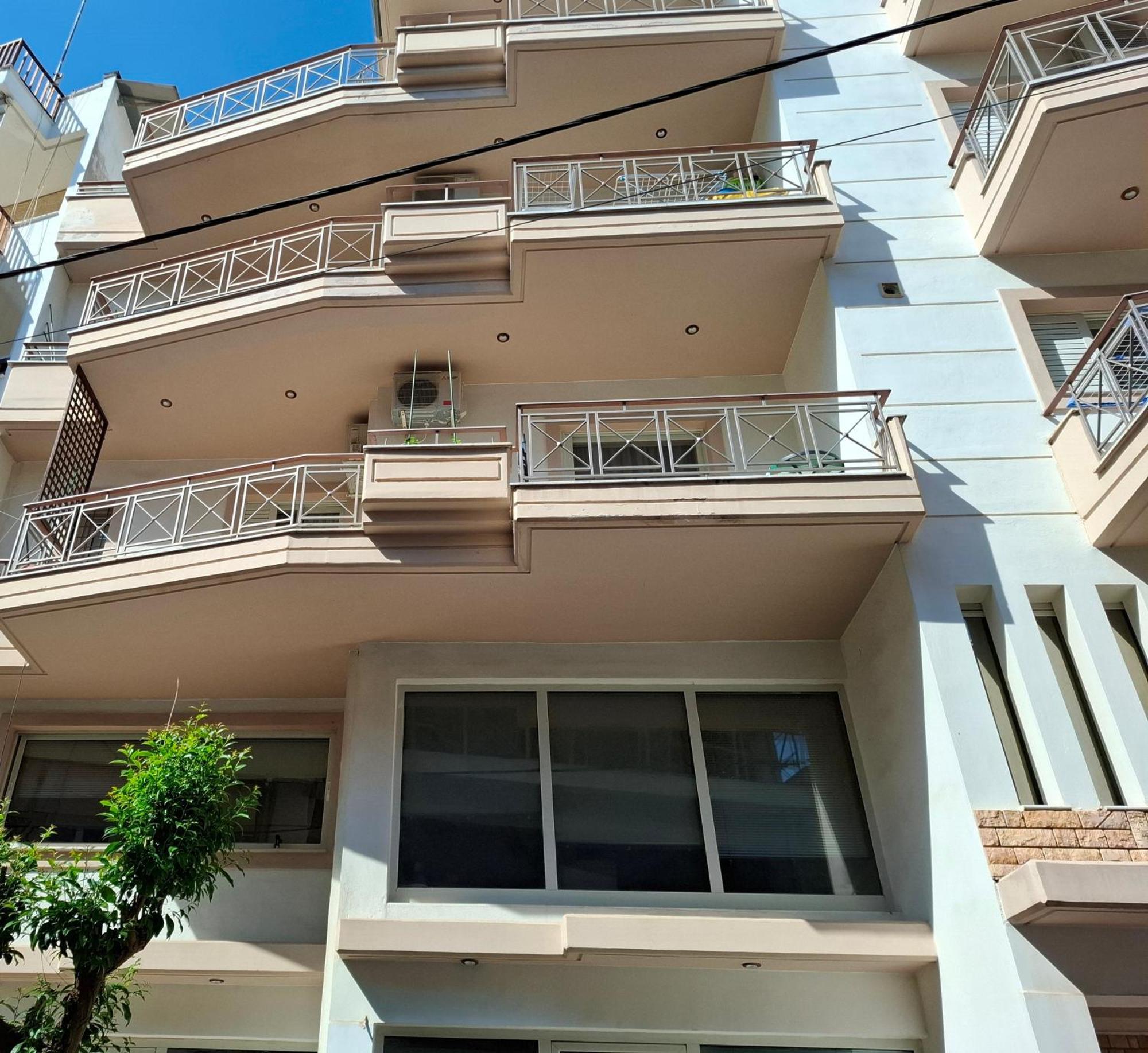 Απέριττον 2 Apartment Tríkala Exterior foto